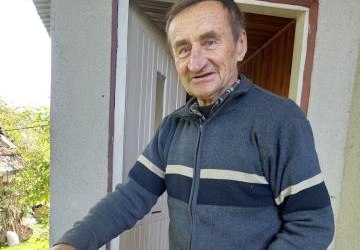 Pyszna szarlotka z jabłek z sadu Pana Kazimierza